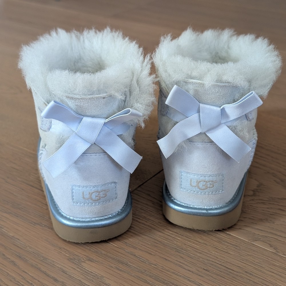 UGG White and Silver Fur Boots with Bows